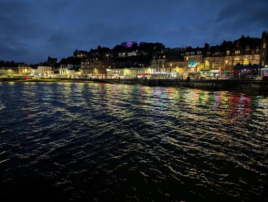 Night view of Oban